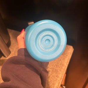 Blue hydroflask
